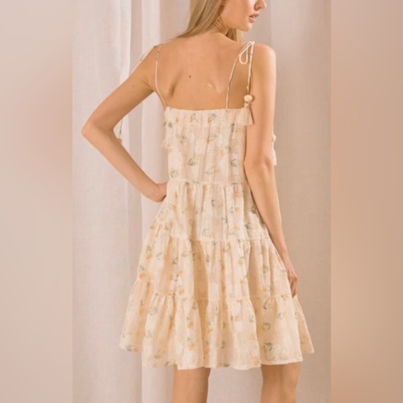 Storia Dresses & Skirts - Storia floral eyelet mini dress NWT